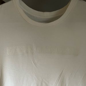 🌻3/25$ Armani Exchange white t-shirt with white lettering logo - Small